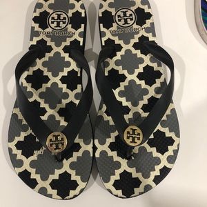 Tory Burch flip flop